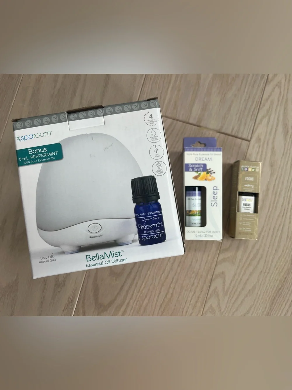 BellaMist Essential Oil Diffuser with Color Light + Peppermint Oil
